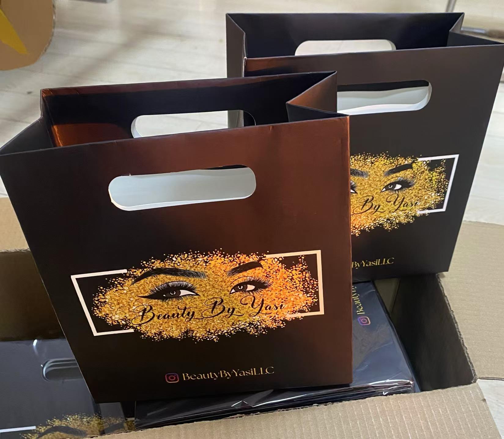 Luxury Bags Wholesale - ขายส่งถุงกระดาษช้อปปิ้งหรูหราสั่งทําพิเศษพร้อมพิมพ์โลโก้ของคุณ