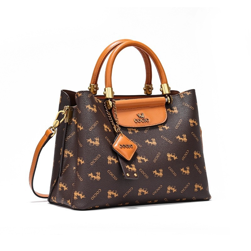 กระเป๋าถือ COCOIO ลายโมโนแกรมว - Tote Bag Leather Monogram บทวิจารณ์และราคา