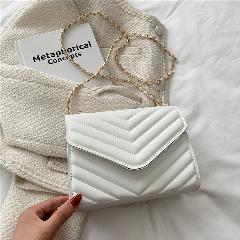 กระเป๋าสะพายข้างผู้หญิงสีขาวดำ - Chain Crossbody Quilted บทวิจารณ์และราคา