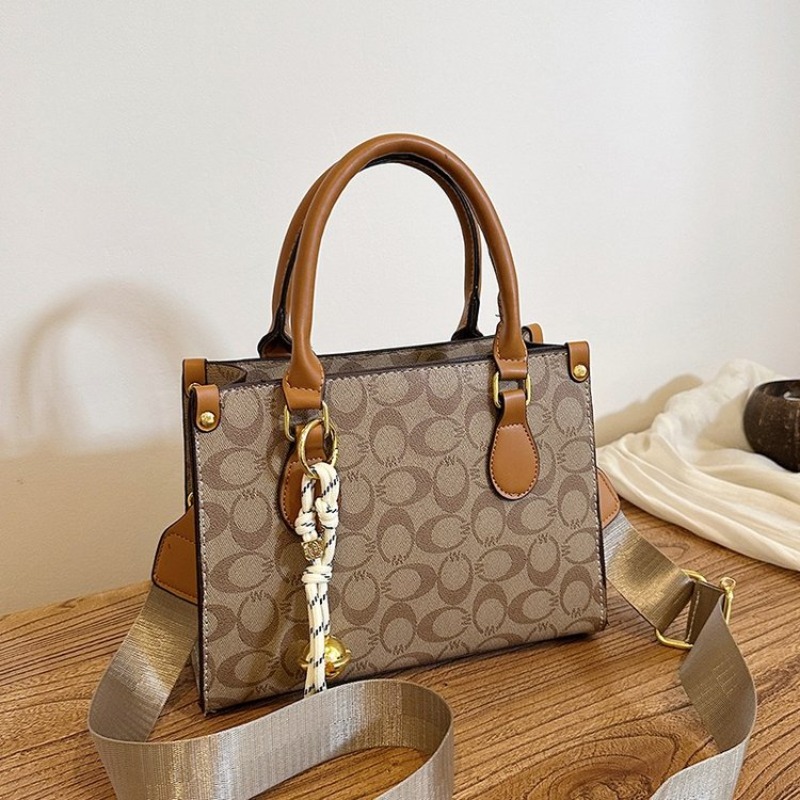 กระเป๋าโท้ทดีไซน์หรูหราที่ทุกค - Luxury Bags Must Have บทวิจารณ์และราคา